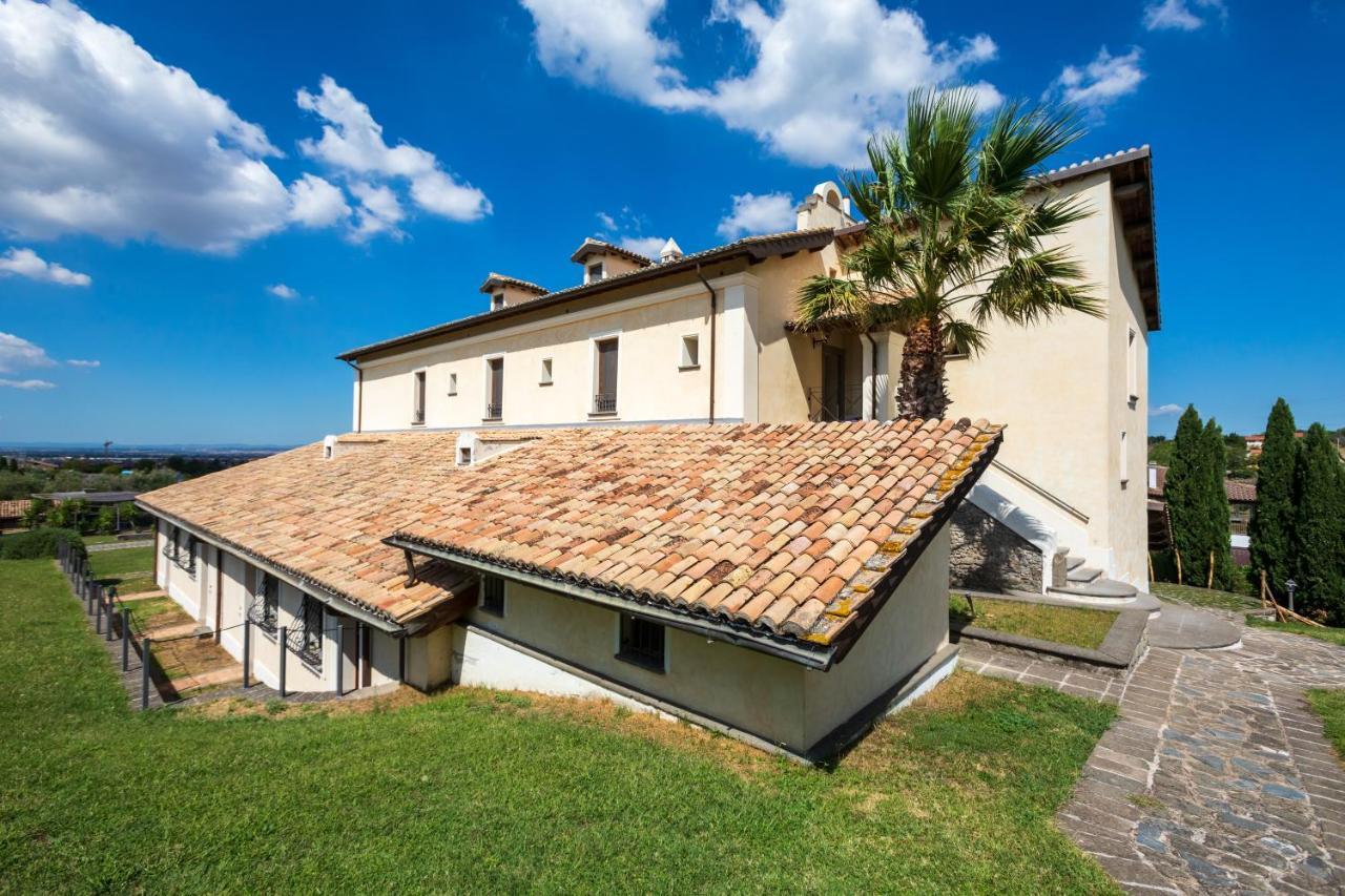 Residenza D'Epoca Pietra Di Ponente Guest House ชัมปีโน ภายนอก รูปภาพ